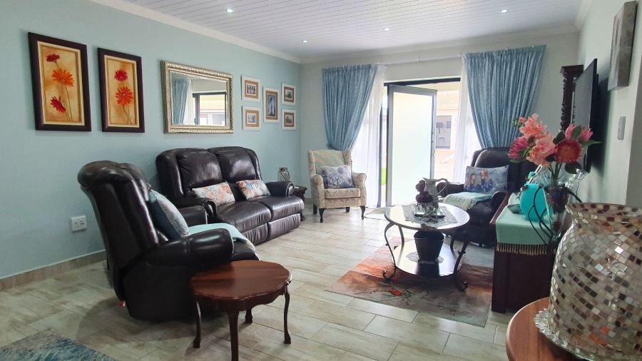 2 Bedroom Property for Sale in Dana Bay Western Cape